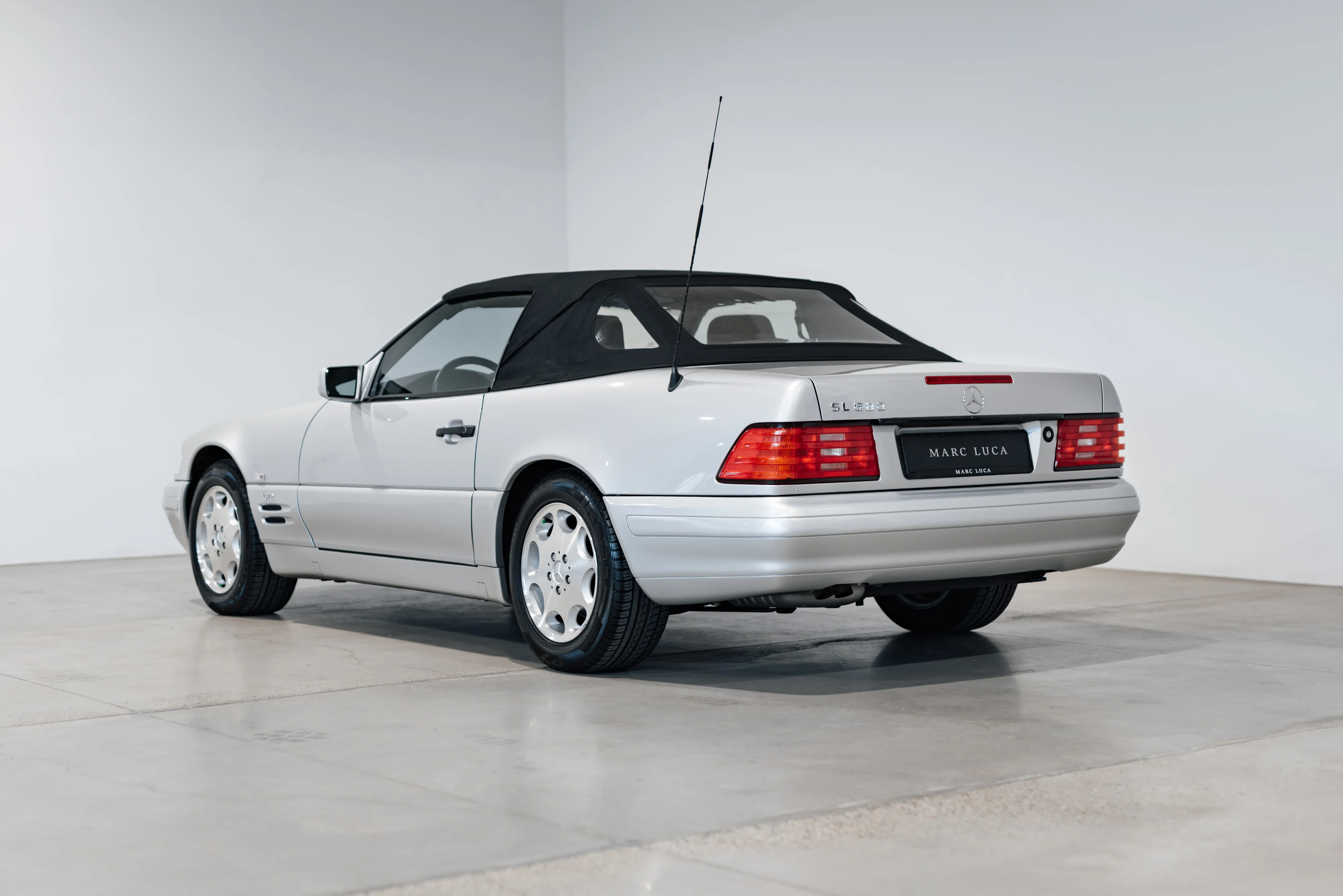 MB SL 600
